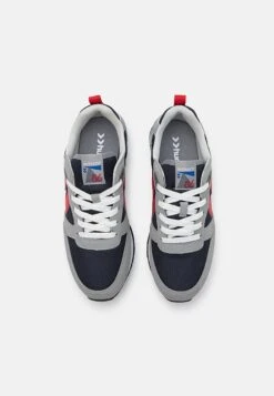 Hummel Monaco 86 Unisex - Sneakers Laag - Alloy/Navy -Hummel Verkoopwinkel 00e2b18d048640b3ba29e08ee25650b1