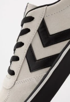 Hummel Stadil 3.0 Unisex - Sneakers Laag - Marshmallow -Hummel Verkoopwinkel 16471bdc8aae4ef5ab6d4babeb8c73da