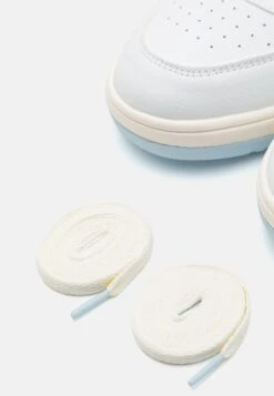 Hummel St. Power Play Unisex - Sneakers Laag - White/Light Blue -Hummel Verkoopwinkel 233e2390c5ee48e193f3851fb27e3547