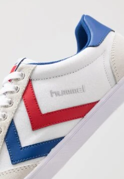 Hummel Slimmer Stadil - Sneakers Laag - Red/White -Hummel Verkoopwinkel 5a2b005646d04ddd999f45a7a84c36a1