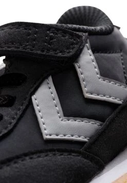 Hummel Reeflex Infant - Sneakers Laag - Black -Hummel Verkoopwinkel 71dabbe9cacc4dbfbf3edf6552edc5a7