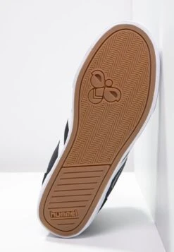 Hummel Slimmer Stadil - Sneakers Hoog - Black/White -Hummel Verkoopwinkel 76b70083bc434d16bdd9cea683fd2796