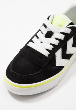 Hummel Stadil 3.0 - Instappers - Black/White -Hummel Verkoopwinkel 9c3cb63282b84597bae9f70ec7459414