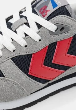 Hummel Monaco 86 Unisex - Sneakers Laag - Alloy/Navy -Hummel Verkoopwinkel bbdeac1b237c4159ae52453621f9de5b