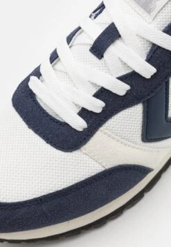 Hummel Monaco 86 Unisex - Sneakers Laag - White/Navy -Hummel Verkoopwinkel cbc77a309266419c96f9bcac867da3d5