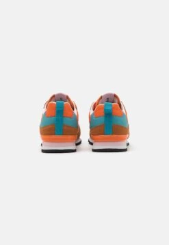Hummel Monaco 86 Unisex - Sneakers Laag - Orange -Hummel Verkoopwinkel e1bf11ffe7b7462ab8725a02e689c99a